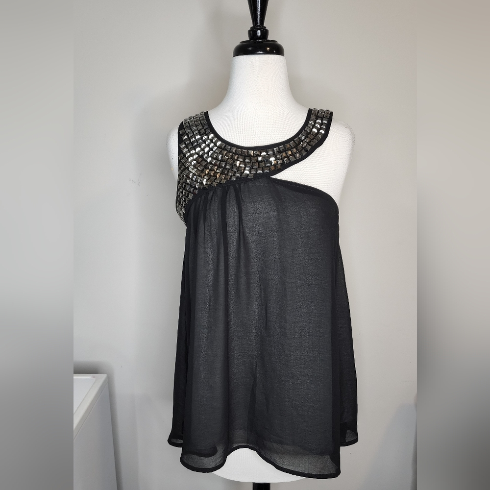Love Stitch party top Sz Med